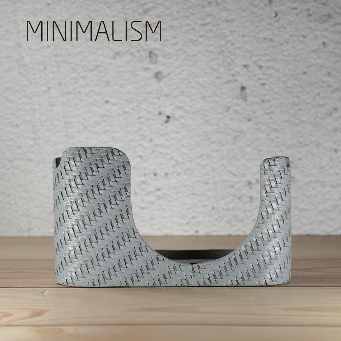 minimalism LEICA Qå°ēØē¹ē®åå„ - Artboard HK