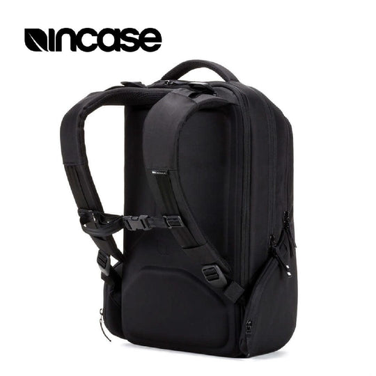 incase-ICON Triple Black Backpack筆記電腦背囊 - Artboard HK